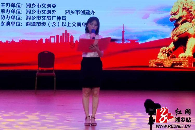 神秘洞口逃脱